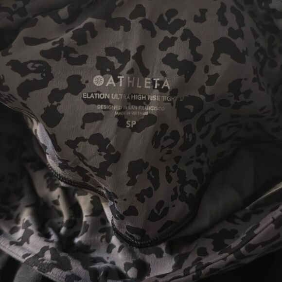Athleta Leopard Elation Ultra High Rise Tight Leggings SP - Picture 5 of 5